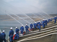 角館地区の一斉放水 