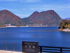 宝仙湖（玉川水坝）